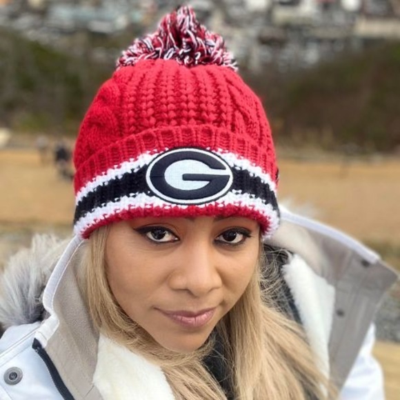 Meet your Posher, Nicolaza - Picture 1 of 1